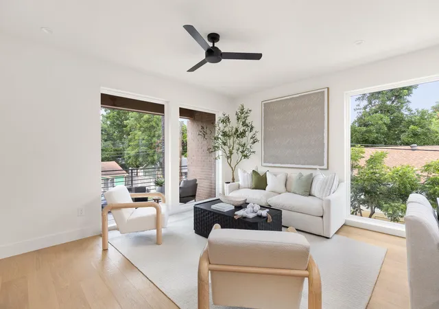 3528-gonzales-st-2a-austin-tx-78702/hzid_eeb86464