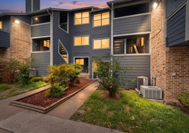 2500-burleson-rd-506-austin-tx-78741/hzid_d0d3dccb
