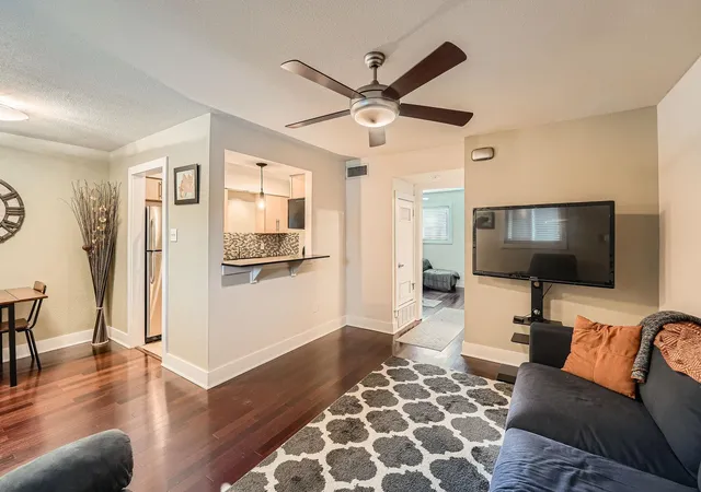 3815-guadalupe-st-103-austin-tx-78751/hzid_9582216f