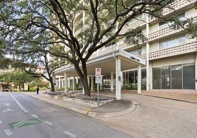 1801-lavaca-st-15m-austin-tx-78701/hzid_6e229a8e