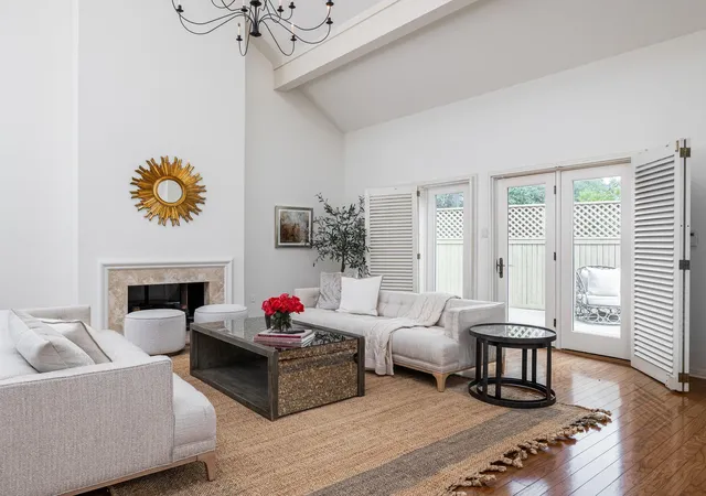 3111-windsor-rd-e-austin-tx-78703/hzid_86fe861d