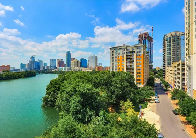 54-rainey-st-920-austin-tx-78701/hzid_5743d526