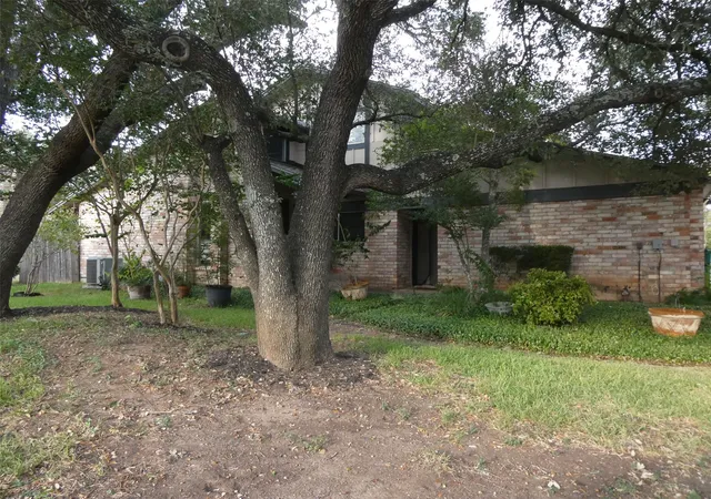 1004-e-solano-dr-ne-1474-austin-tx-78750/hzid_92bc98df