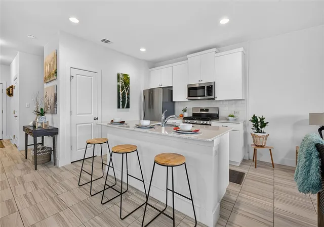 521-white-steppe-way-georgetown-tx-78626/hzid_c7da8e42