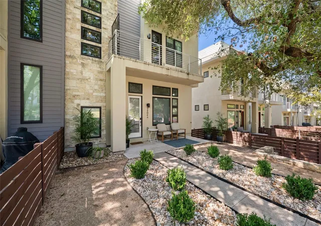 2804-s-5th-street-a-austin-tx-78704/hzid_d95b4522