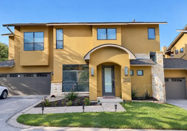 2316-thornton-rd-b-austin-tx-78704/hzid_f6c78b93