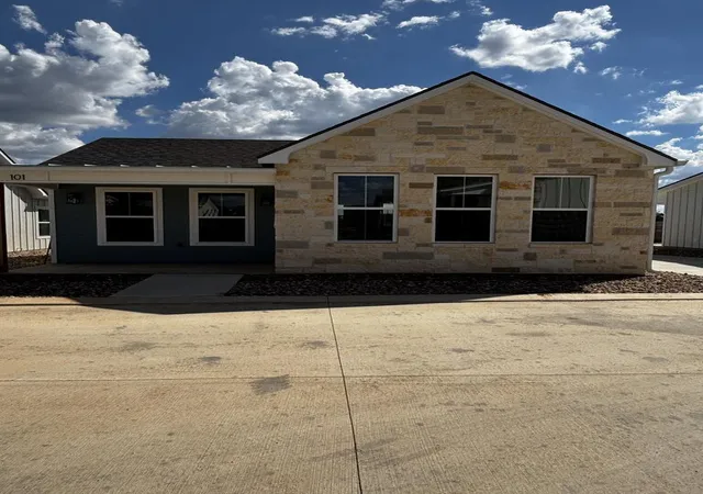 802-s-creek-st-103-fredericksburg-tx-78624/hzid_31a249d6