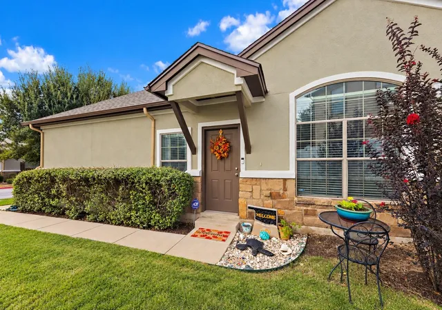 1900-little-elm-trl-113-cedar-park-tx-78613/hzid_9023886b
