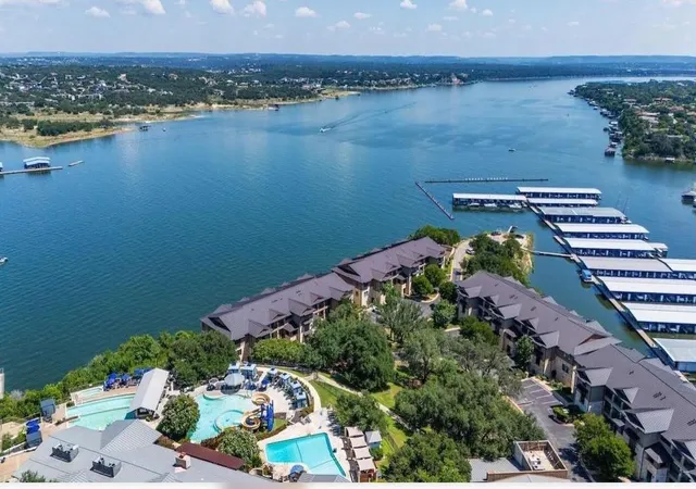 312-marina-village-cv-312-austin-tx-78734/hzid_10043f83