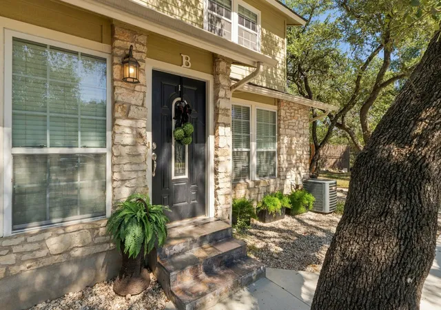 1504-allen-rd-b-austin-tx-78746/hzid_e4b43a42