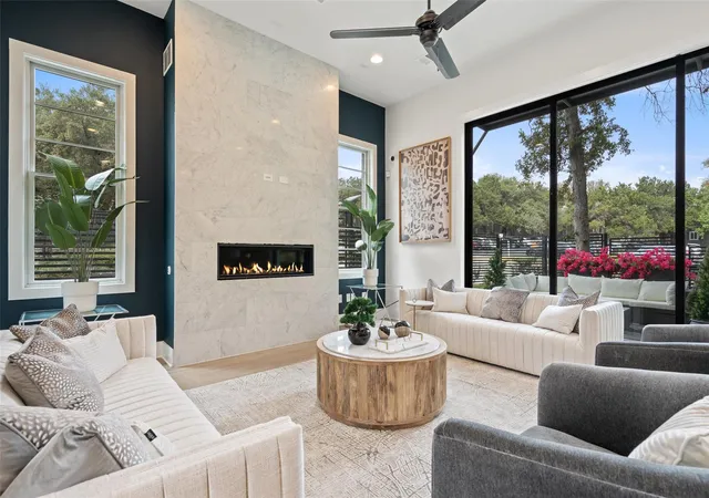 1719-spyglass-dr-1-austin-tx-78746/hzid_040362ec