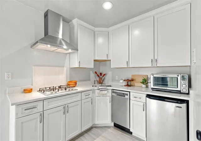 1111-w-10th-street-213-austin-tx-78703/hzid_64c8cdfb