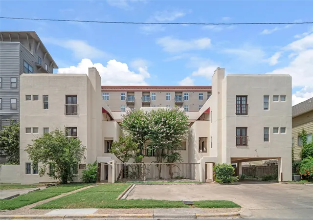 712-graham-pl-304-austin-tx-78705/hzid_f0ff7e43