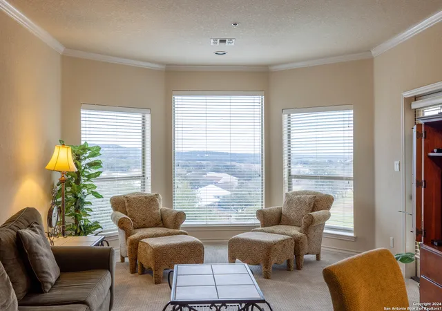 20-tapatio-dr-e-202-boerne-tx-78006/hzid_462d2e35