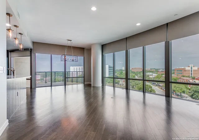 4242-broadway-st-504-sanantonio-tx-78209-6392/hzid_2a763854