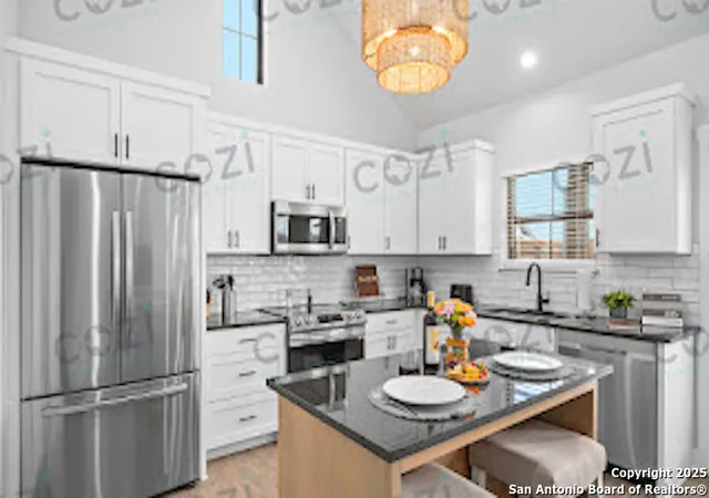 930-s-eagle-st-104-fredericksburg-tx-78624/hzid_d0492c4b