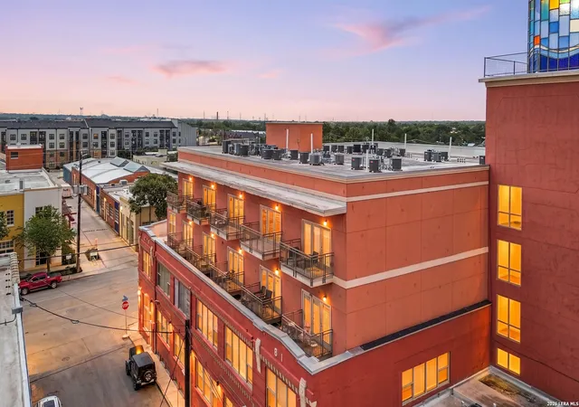 1401-s-flores-st-409-san-antonio-tx-78204/hzid_38610395