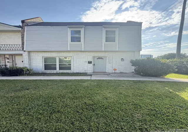 10798-briar-forest-dr-5-24-houston-tx-77042/hzid_fe3afc20