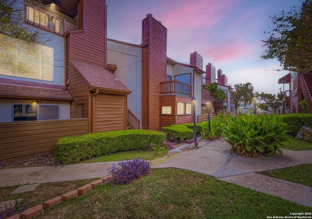 10527-perrin-beitel-a212-san-antonio-tx-78217/hzid_e13fe792