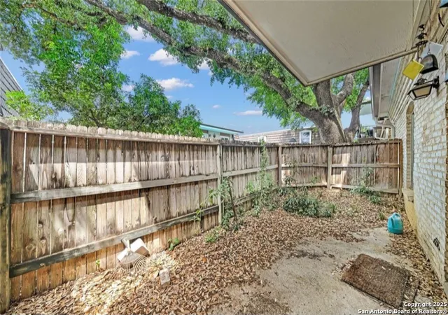 8038-broadway-123-san-antonio-tx-78209/hzid_bc2ea037
