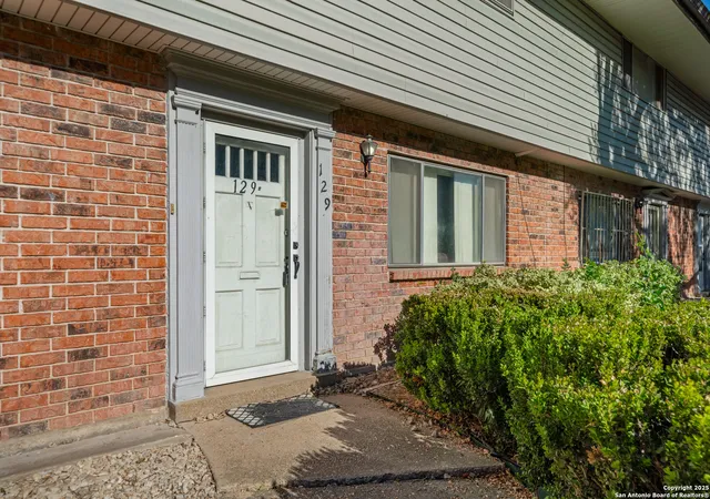 129-e-silver-sands-129-san-antonio-tx-78216/hzid_93f3eb1c