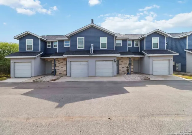 6942-crestway-rd-san-antonio-tx-78239/hzid_ebeca808