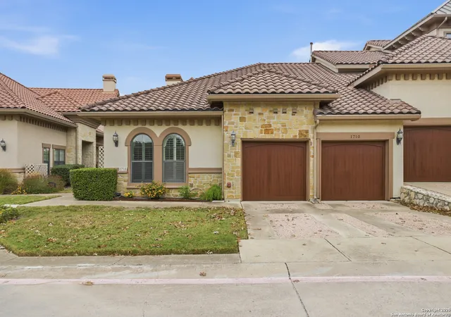 7800-sw-parkway-1710-austin-tx-78735/hzid_1a3560b6