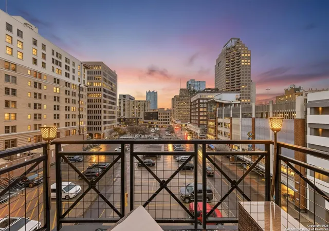 214-e-travis-402-san-antonio-tx-78205/hzid_751a74af