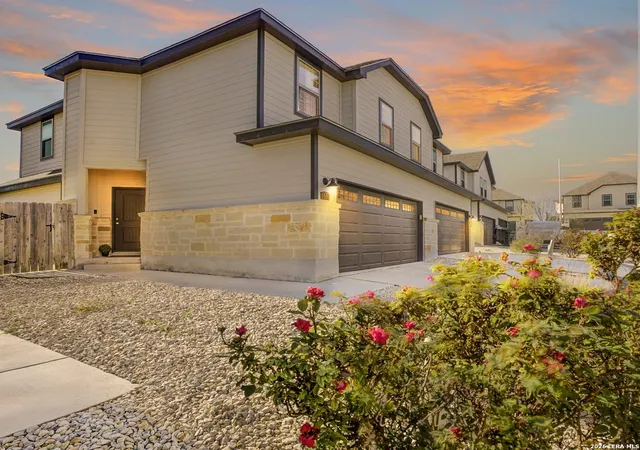 1657-barrett-1657-new-braunfels-tx-78130/hzid_a20bf184