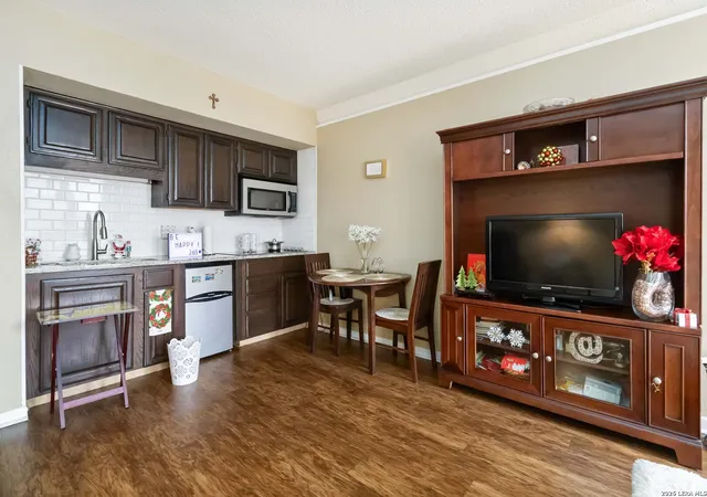 7701-wurzbach-308-san-antonio-tx-78229/hzid_34a1b1c8