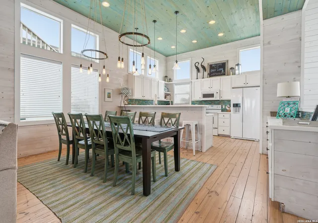 2525-s-11th-st-49-port-aransas-tx-78373/hzid_08b8988a