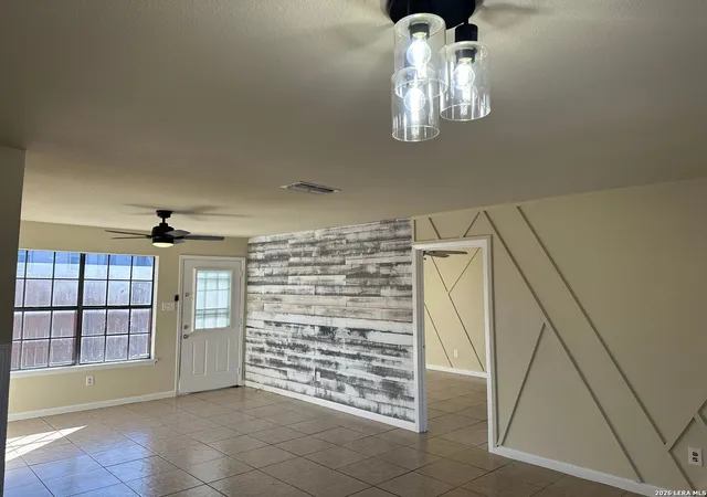 605-oak-park-605-boerne-tx-78006/hzid_61df7f07