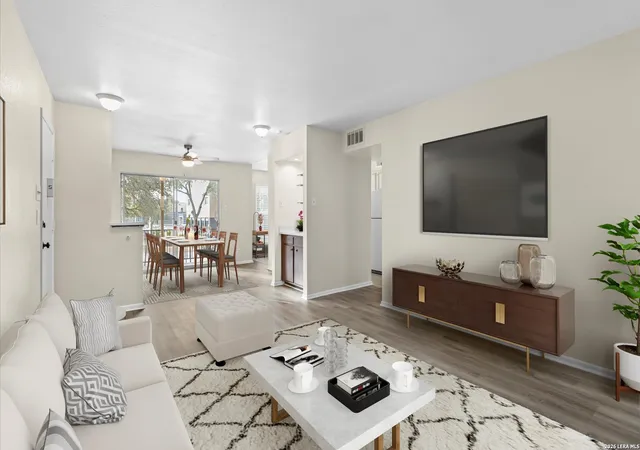 8702-village-1300-san-antonio-tx-78217/hzid_20d7ad01