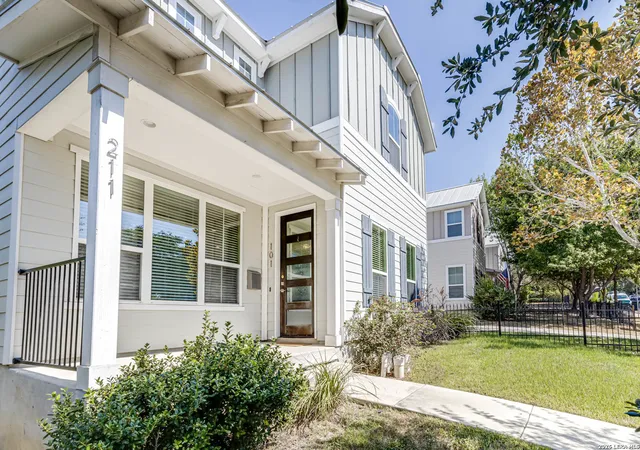 211-claremont-ave-101-san-antonio-tx-78209/hzid_09448651