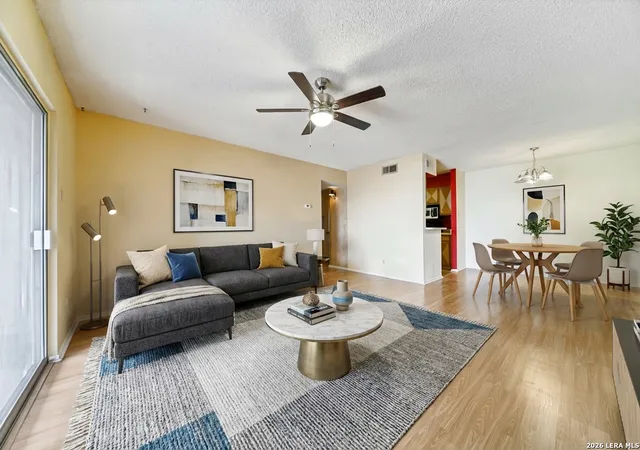 1819-babcock-rd-410-d-san-antonio-tx-78229/hzid_bca9e009
