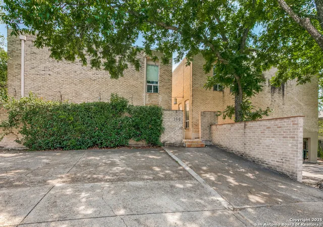 166-elizabeth-rd-c-san-antonio-tx-78209/hzid_20a23016