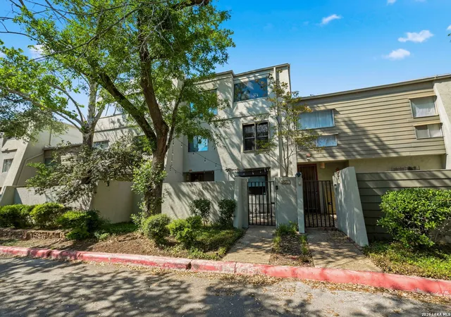 3103-eisenhauer-rd-j-11-san-antonio-tx-78209/hzid_7996f909