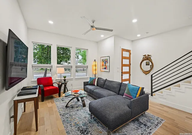 719-eleanor-ave-102-san-antonio-tx-78209/hzid_0c19880e