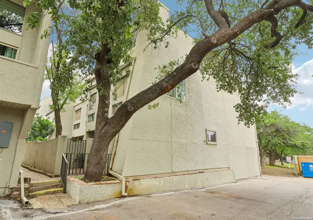 3102-eisenhauer-rd-e34-san-antonio-tx-78209/hzid_a7e370cf