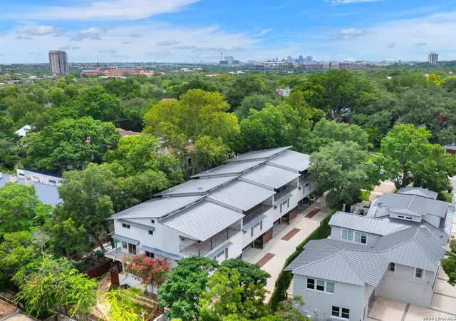 305-joliet-avenue-c-san-antonio-tx-78209/hzid_65b566d2