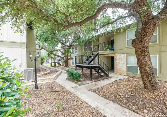 100-lorenz-rd-apt-1110-san-antonio-tx-78209/hzid_adf367b1
