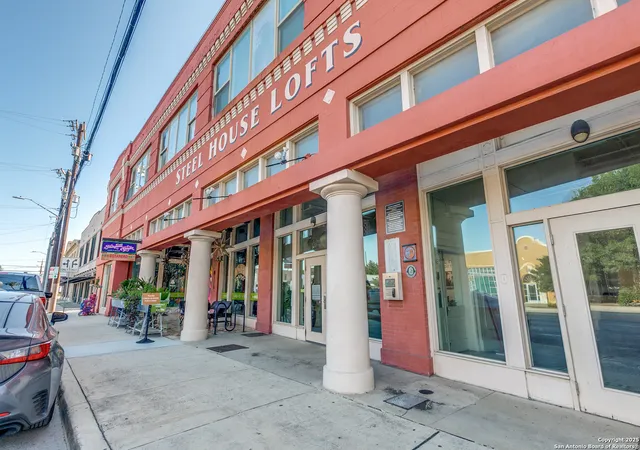 1401-s-flores-st-206-san-antonio-tx-78204/hzid_1456dec2