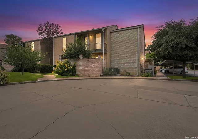 3678-hidden-dr-1503-san-antonio-tx-78217/hzid_85d4306c