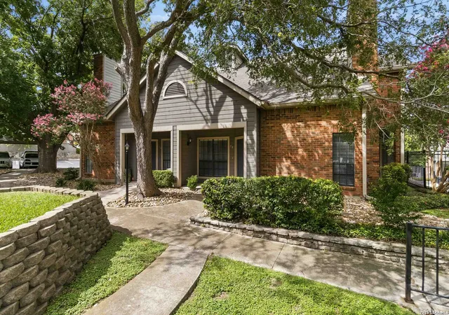 78-chapel-hl-cir-78-san-antonio-tx-78240/hzid_490d54cb