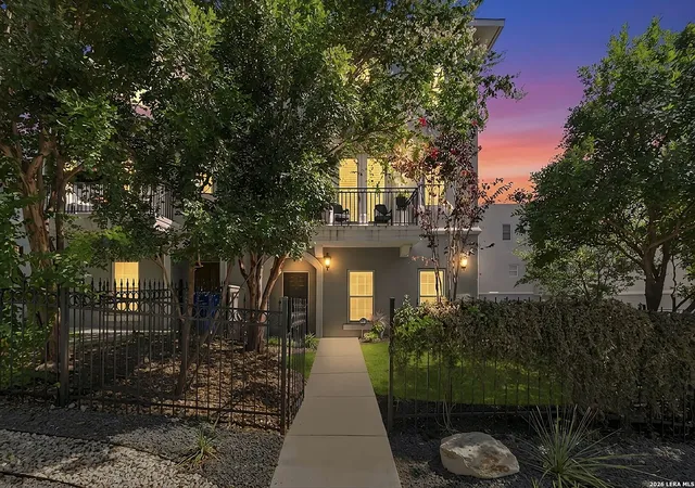 215-e-mulberry-215-2-san-antonio-tx-78212/hzid_43ce6839