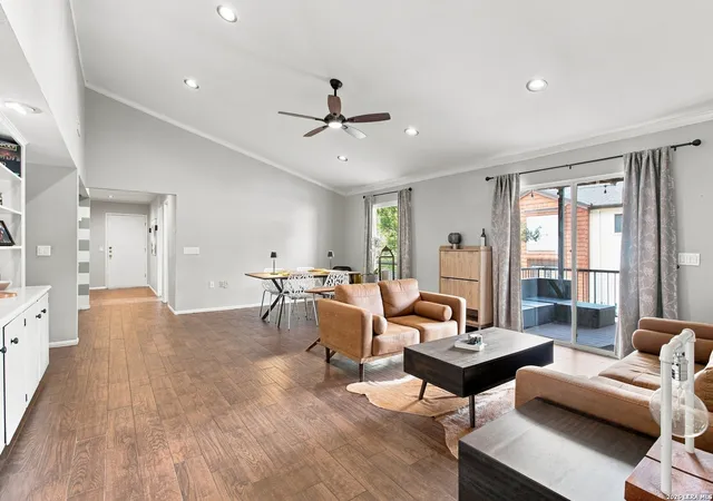 3803-barrington-st-3d-san-antonio-tx-78217/hzid_3552ed01