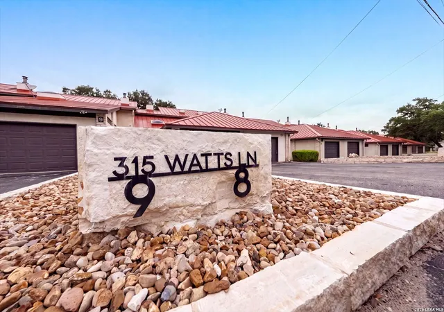 315-watts-ln-unit-8b-canyon-lake-tx-78133/hzid_19cc73a5