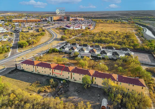 391-riverside-dr-unit-12-eagle-pass-tx-78852/hzid_7c1dee64