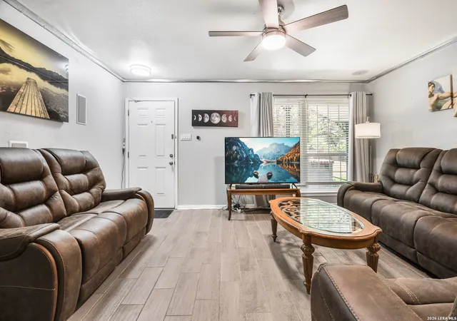 8401-n-new-braunfels-146-san-antonio-tx-78209/hzid_820fb901