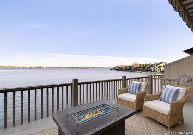 104-island-dr-j-horseshoe-bay-tx-78657/hzid_625719ed